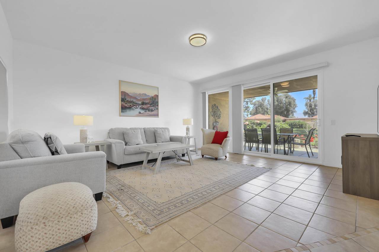38 Malaga Drive - Photo 1