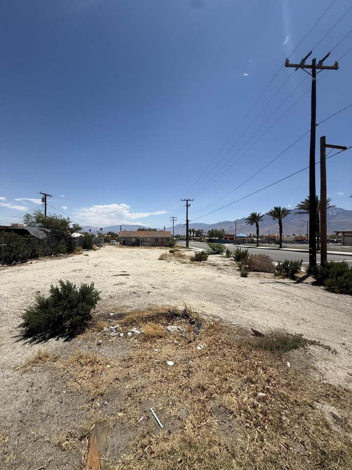 66011 2nd Street Street - Photo 1