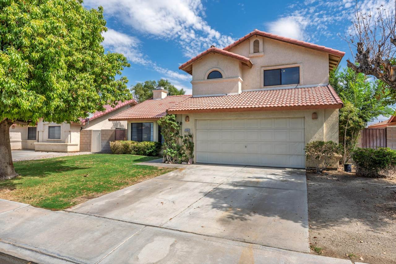 81064 Jessica Way - Photo 1