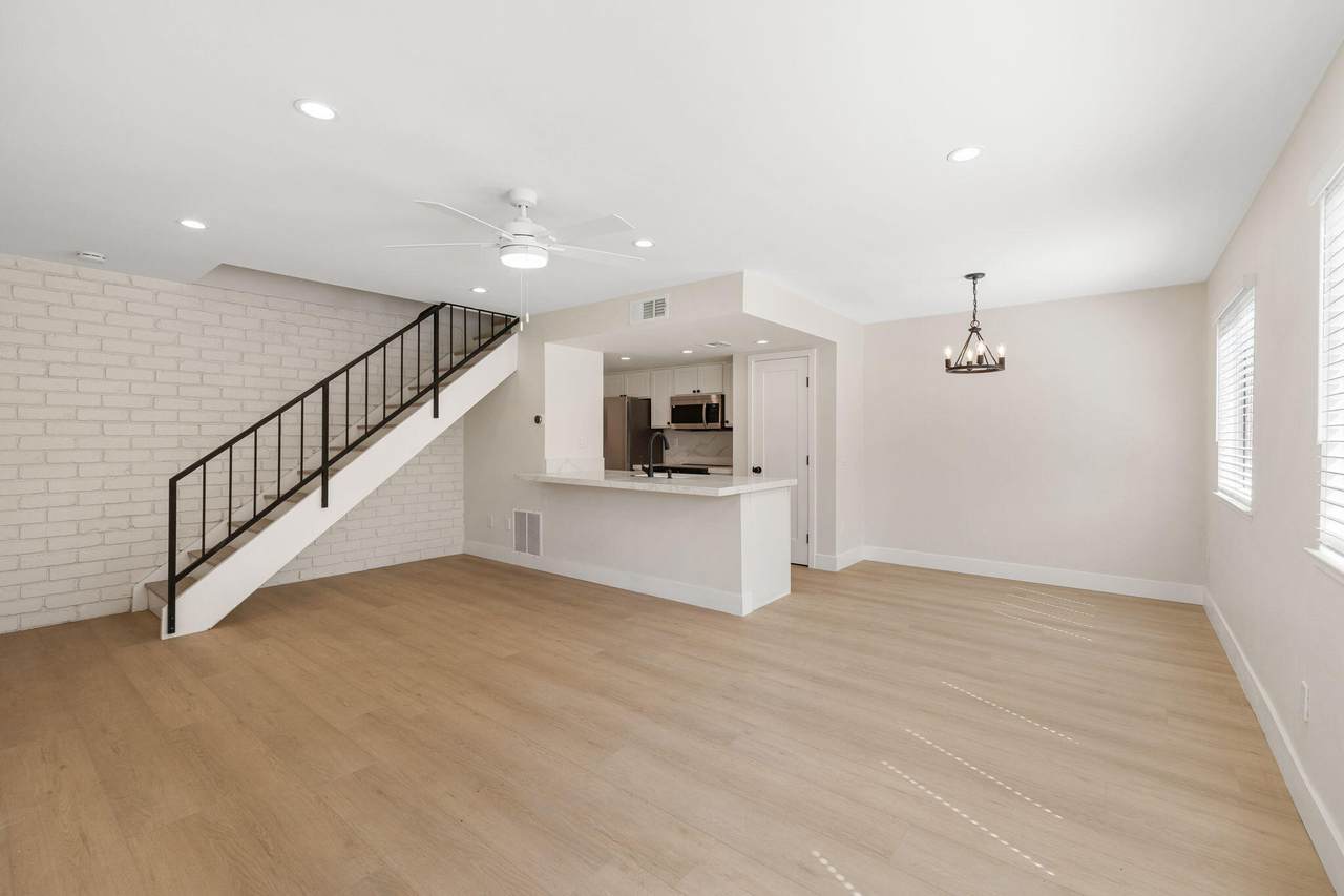 72611 Edgehill Drive - Photo 1