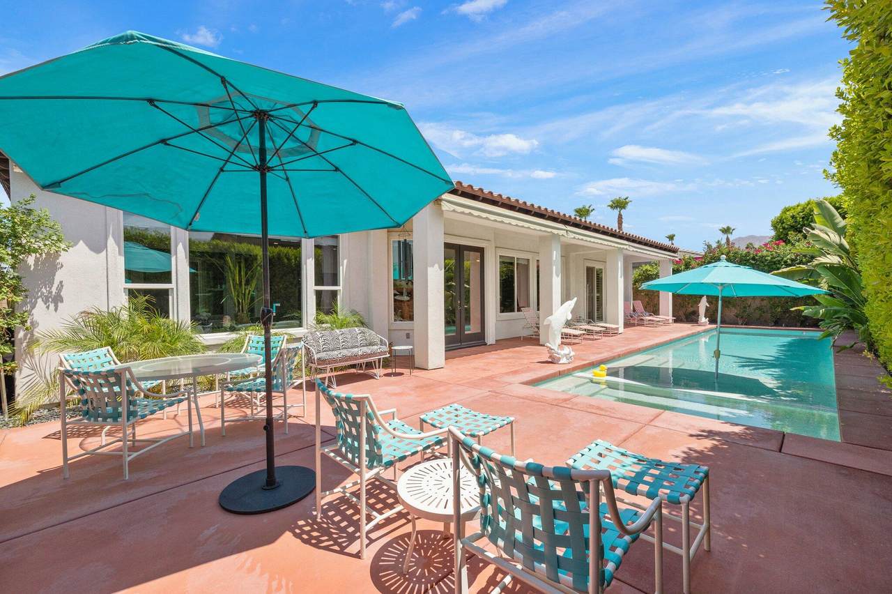 61185 Soaptree Drive - Photo 1