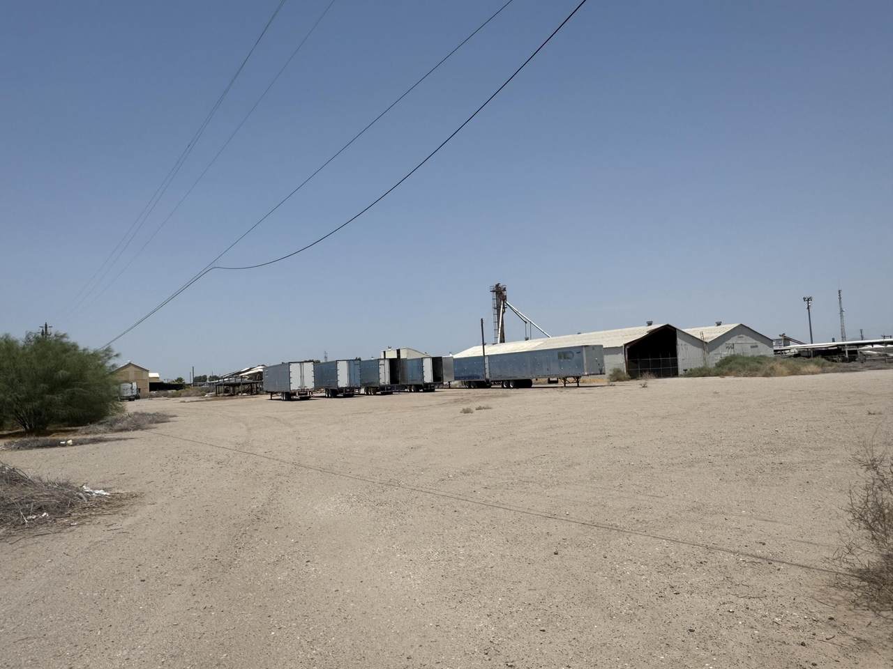 14561 Broadway - Photo 1