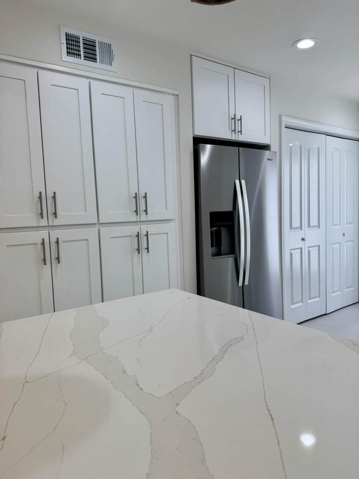 47965 Oasis Court - Photo 1