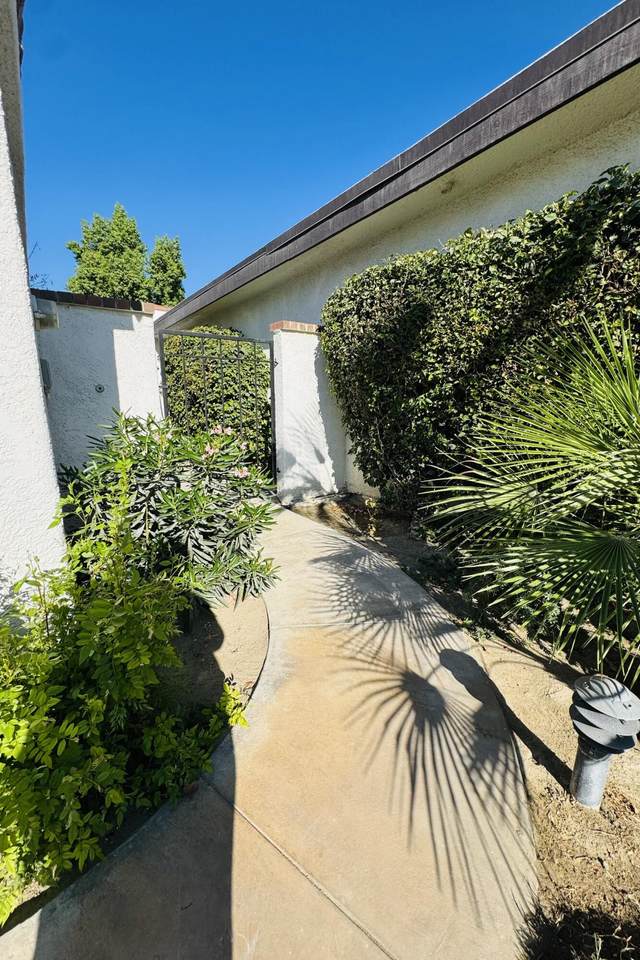 23 Don Quixote Drive - Photo 1