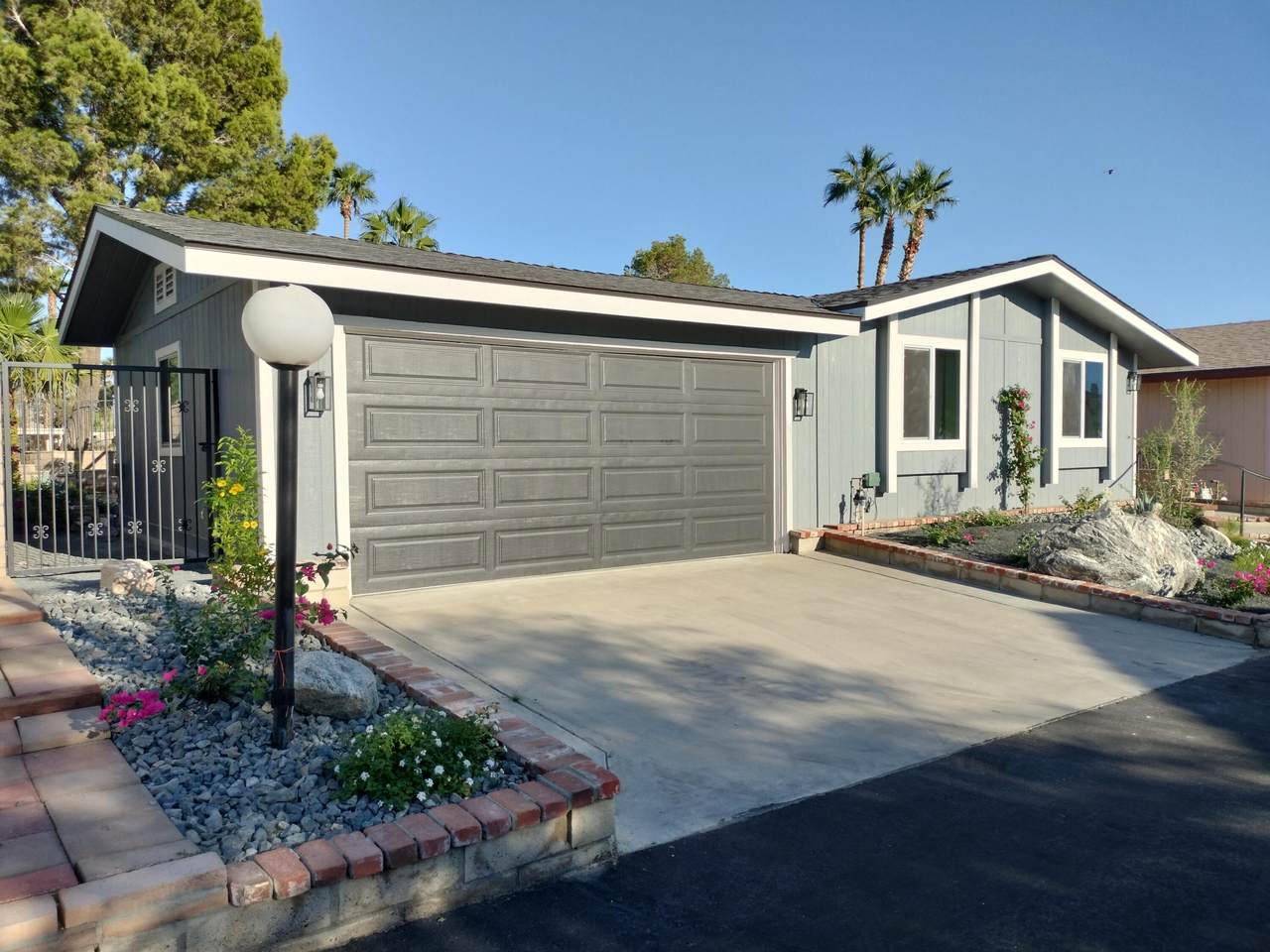 65565 Acoma Avenue - Photo 1