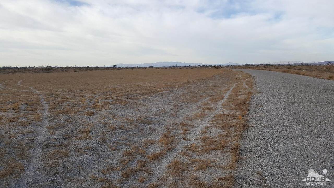 1121 Sea Wind Avenue - Photo 1