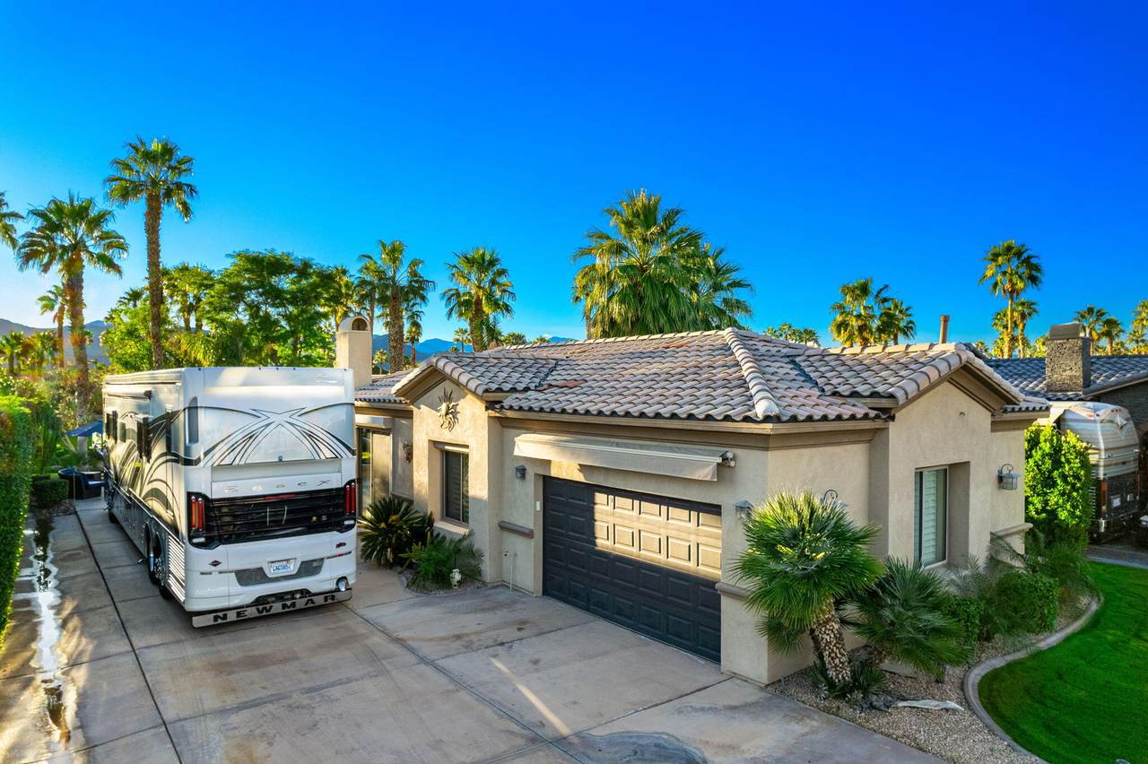 48170 Hjorth Street - Photo 1