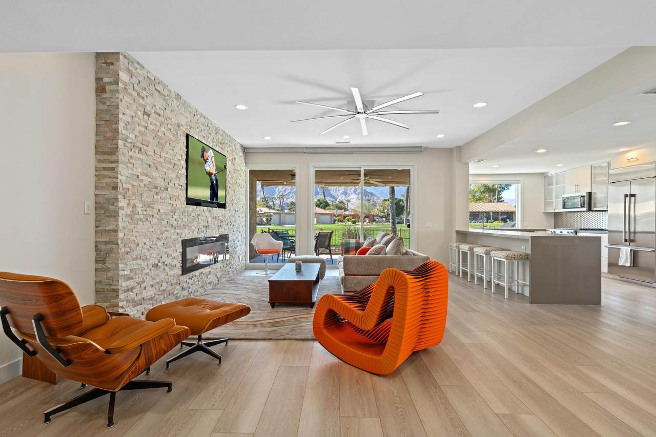 86 La Ronda Drive - Photo 1