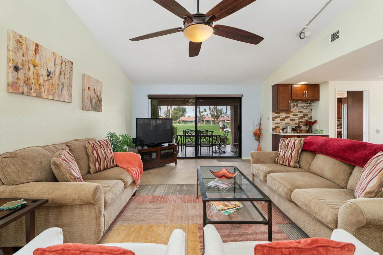 120 Presidio Place - Photo 1