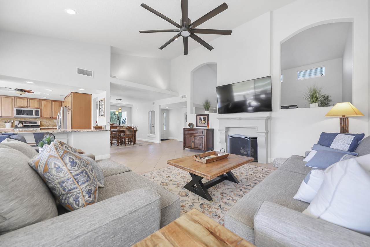 119 Don Quixote Drive - Photo 1