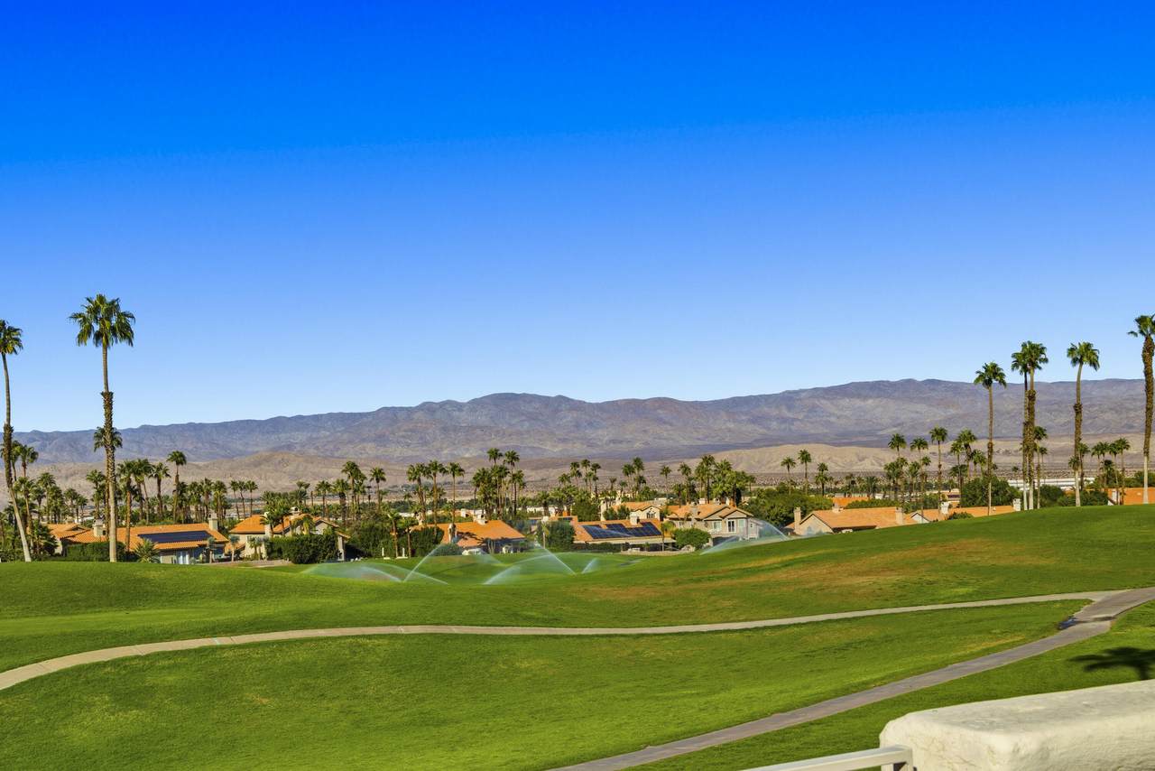 667 Vista Lago Circle - Photo 1