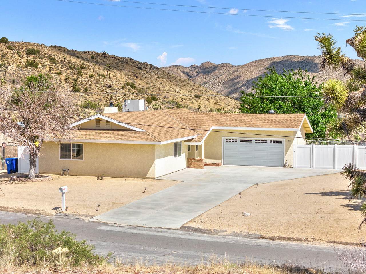 56034 Desert Gold Drive - Photo 1