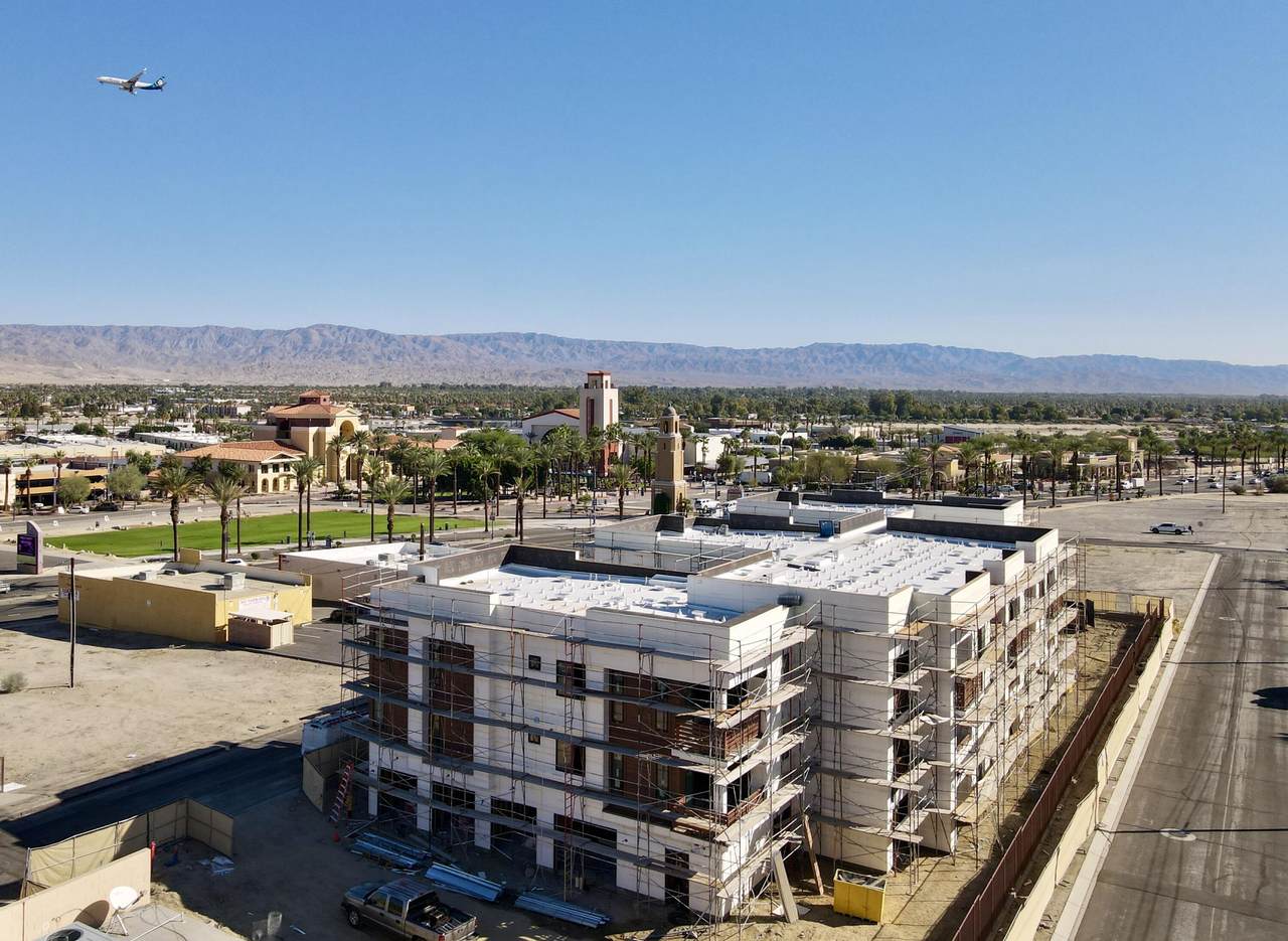 68550 Grove Street - Photo 1