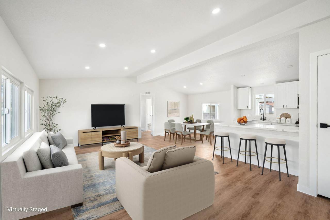 73300 Broadmoor Drive - Photo 1