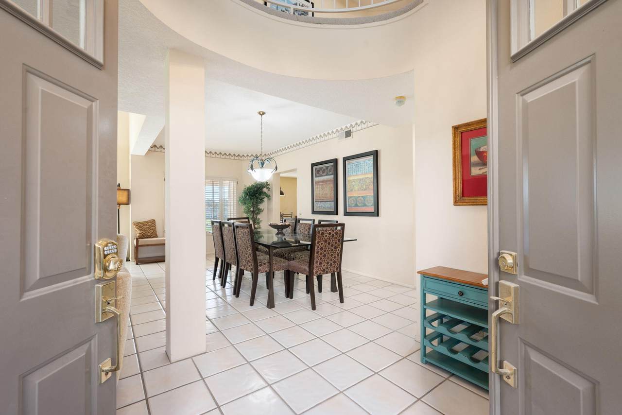 260 Vista Royale Circle - Photo 1