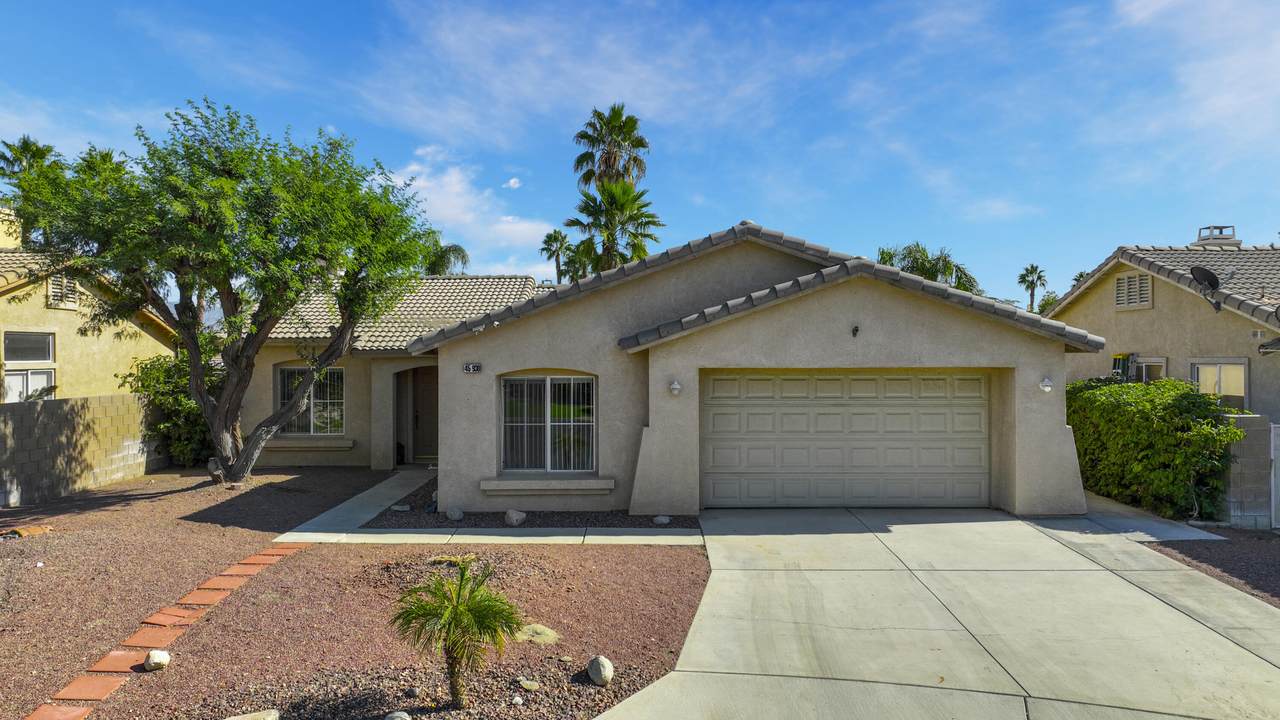 45930 Las Colinas - Photo 1