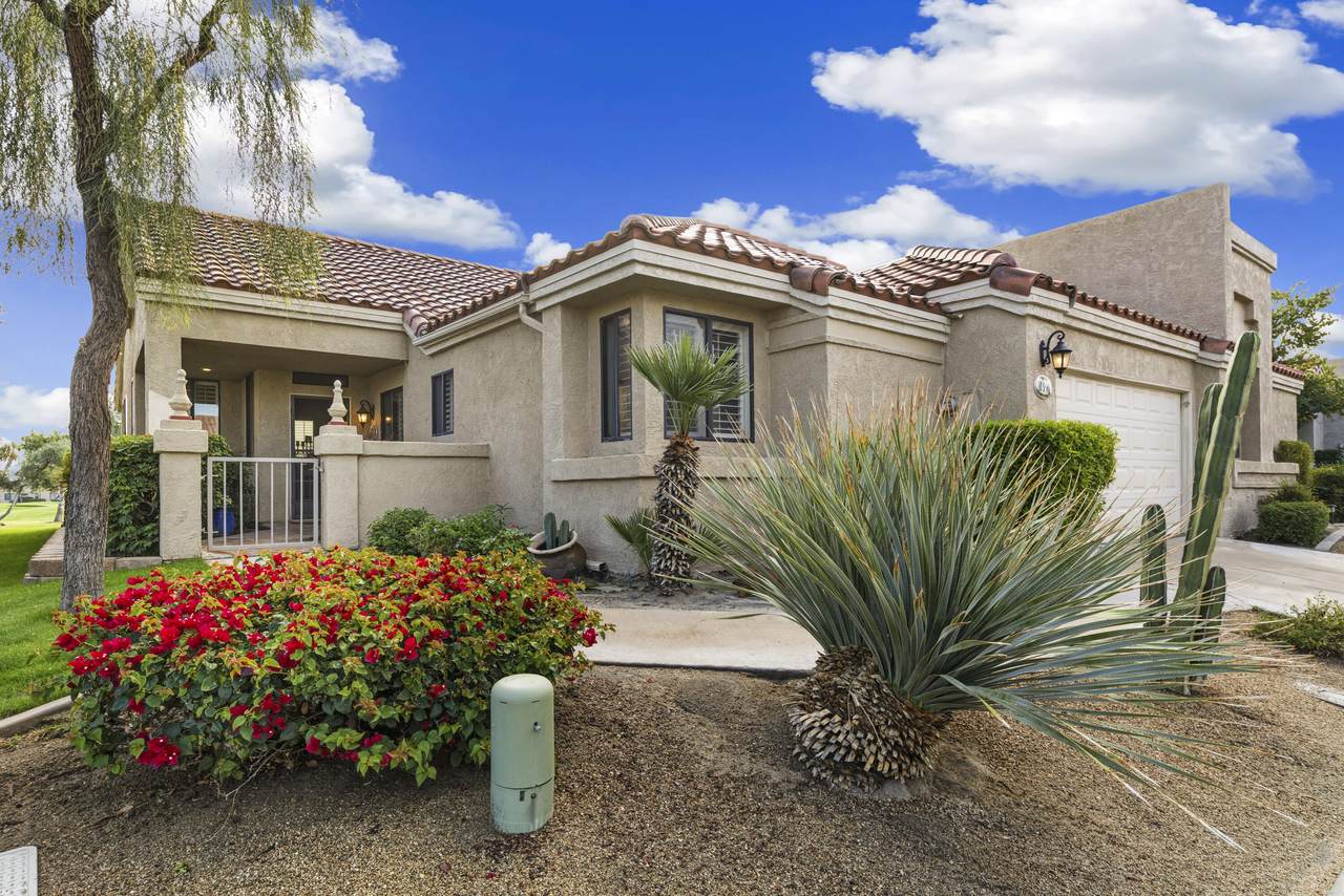 41350 Kansas Street - Photo 1