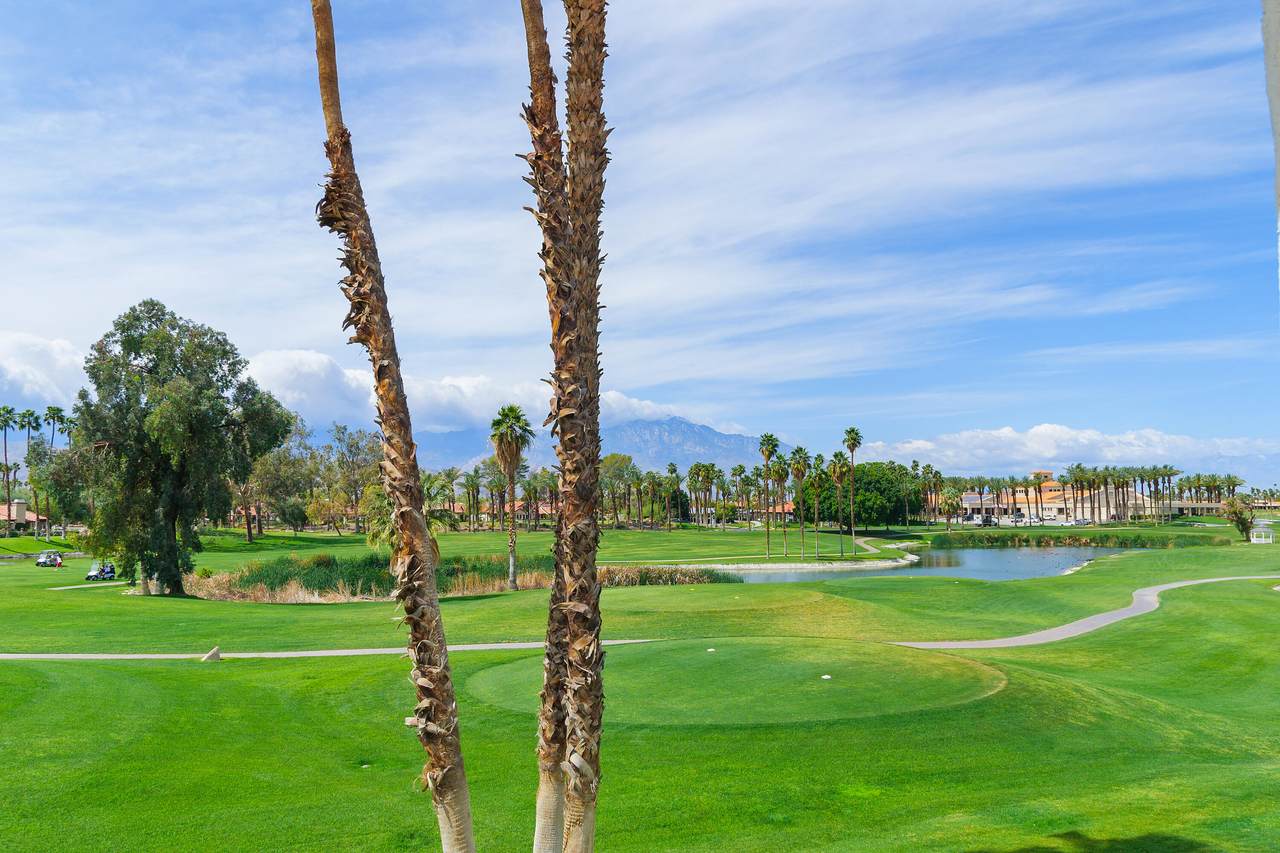 141 Desert Falls Circle - Photo 1