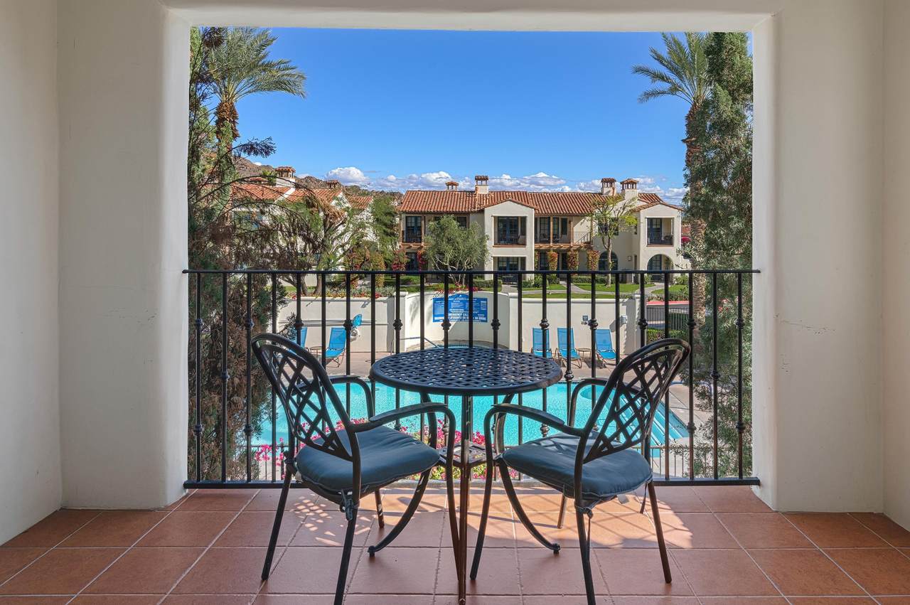 48597 Classic Drive - Photo 1