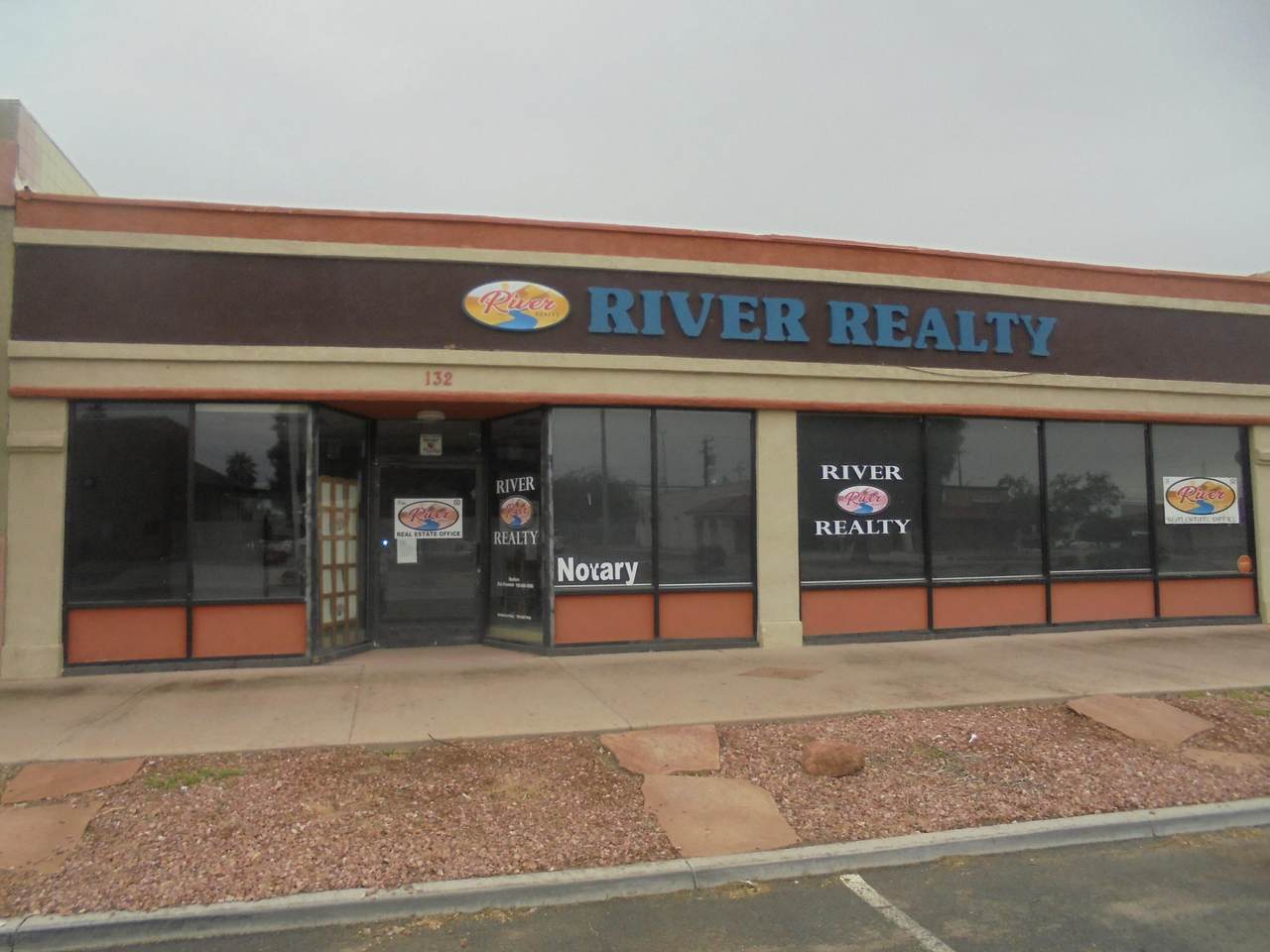 132 Hobsonway - Photo 1