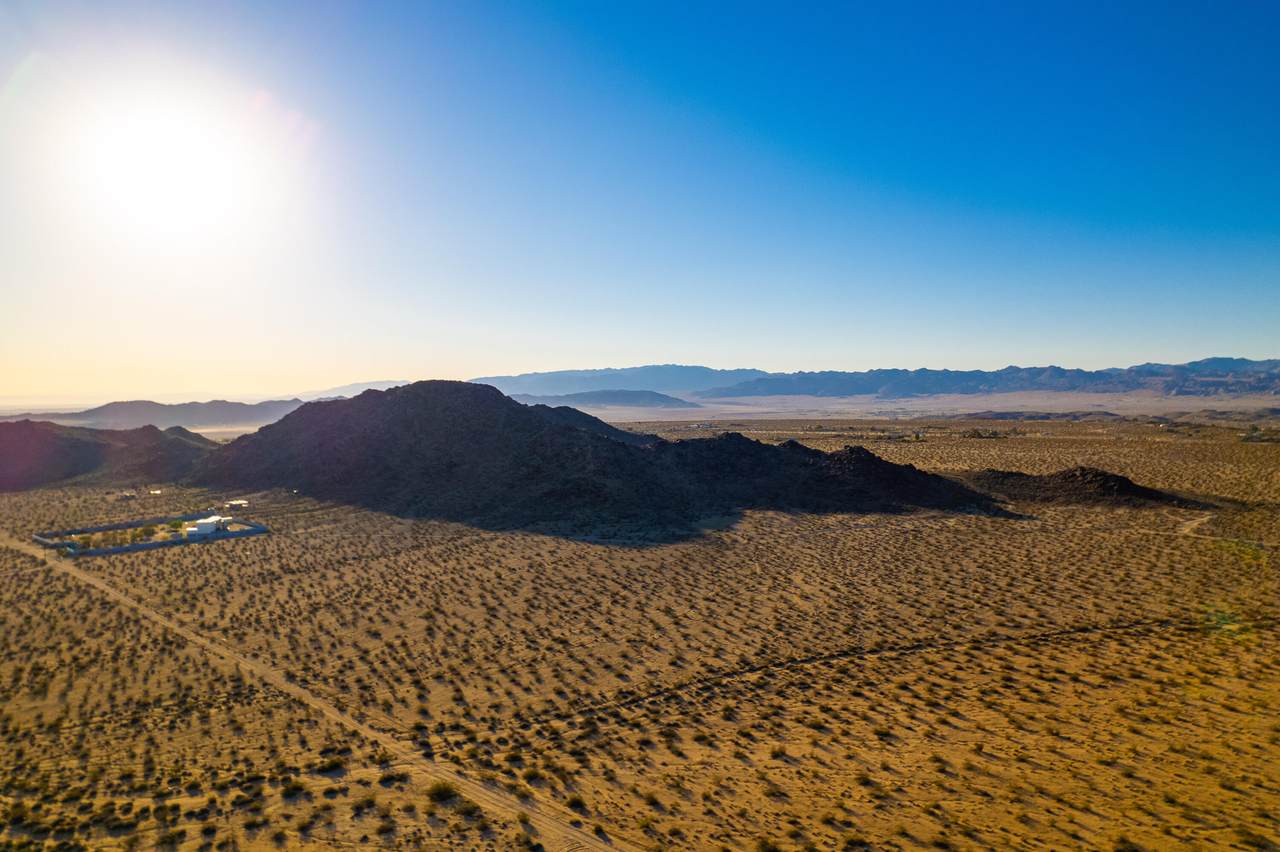 63280 Starlight Street - Photo 1