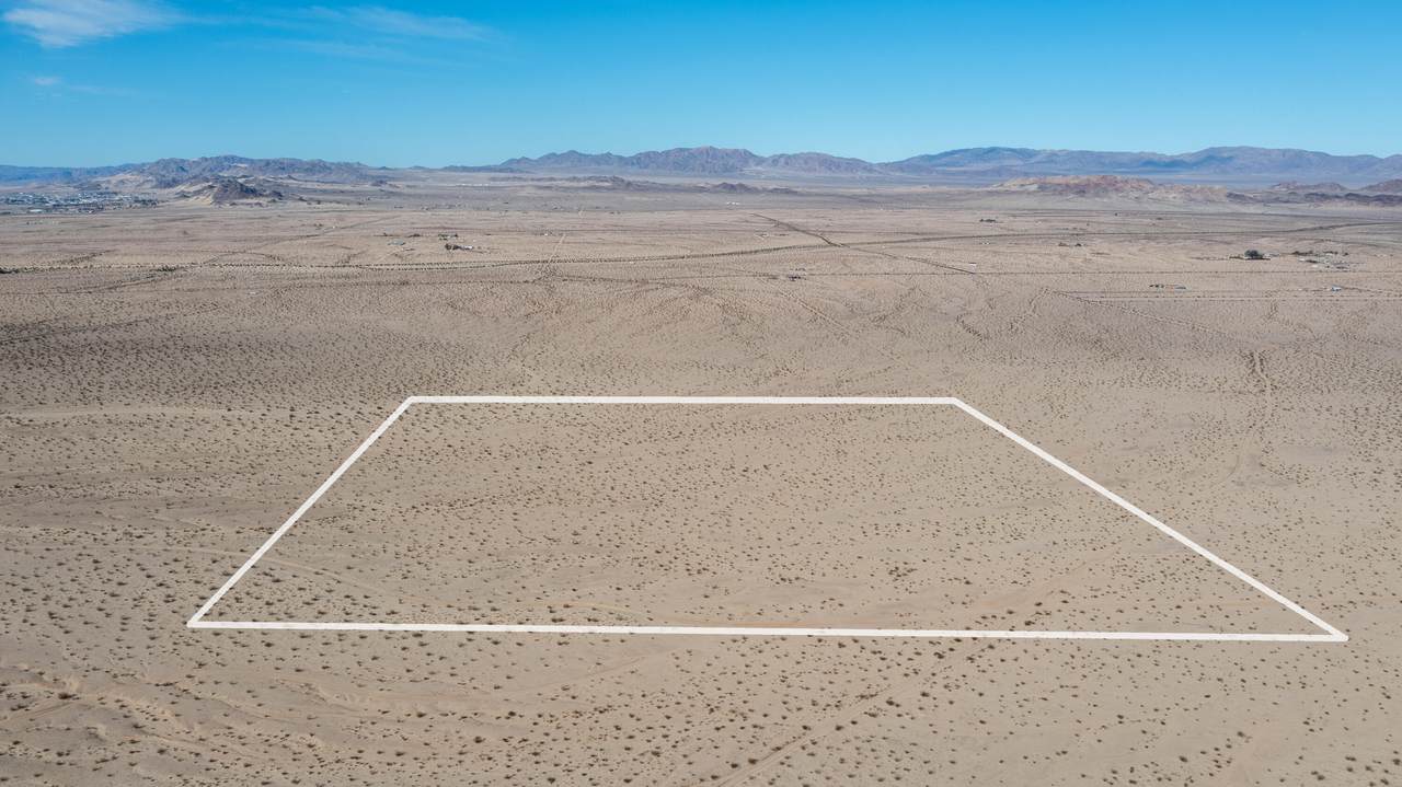 1 2 Mile Road - Photo 1