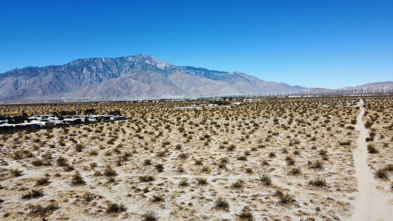 000 West Drive - Photo 1