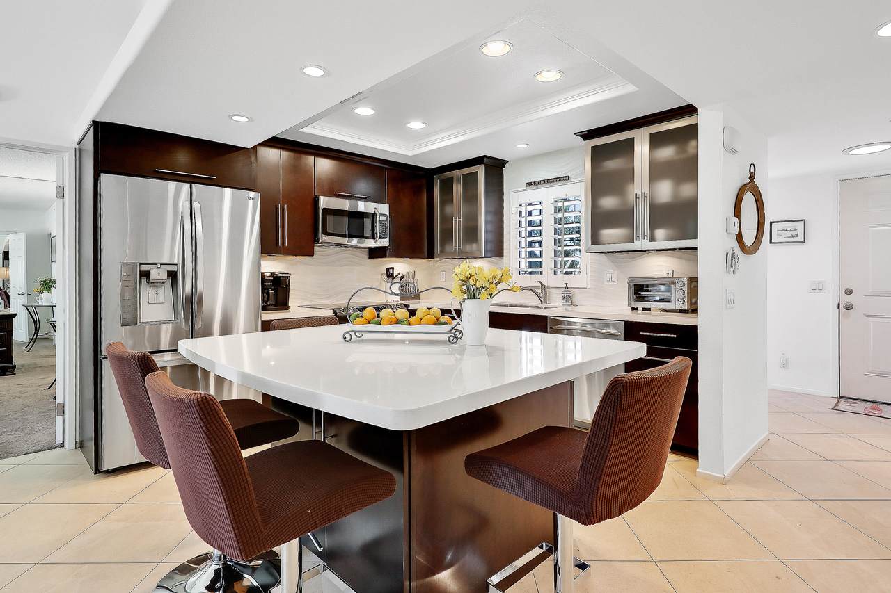 77401 Sawgrass Circle - Photo 1