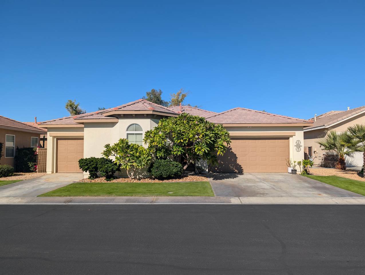 82620 Grant Drive - Photo 1