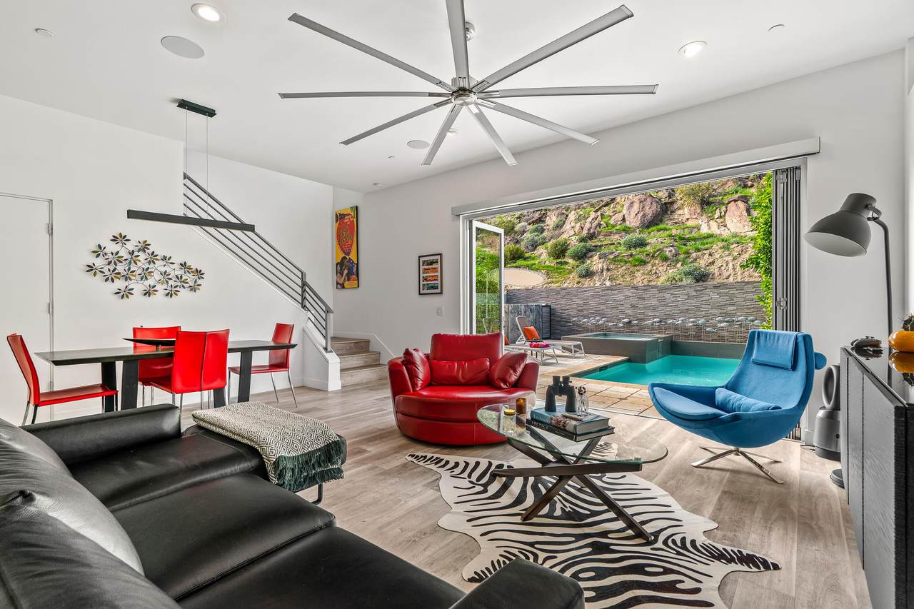 1231 Surrey Lane - Photo 1