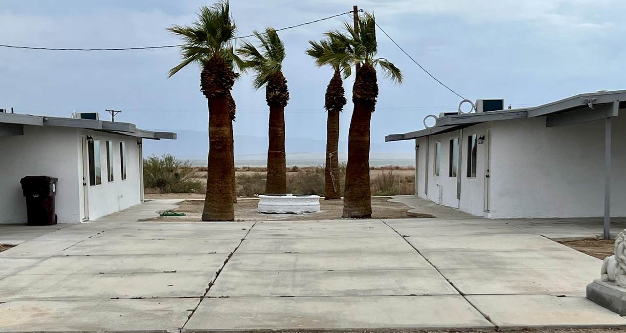 2542 Sea View Drive - Photo 1