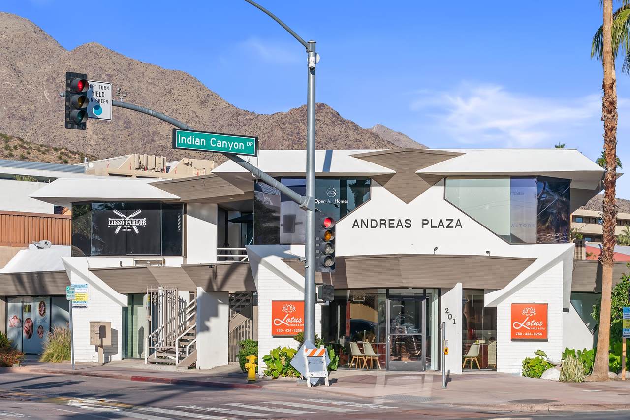 201 Indian Canyon Drive - Photo 1