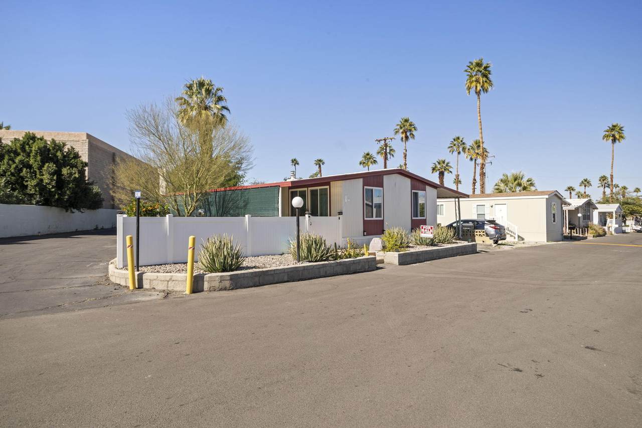 1 Washington Drive - Photo 1