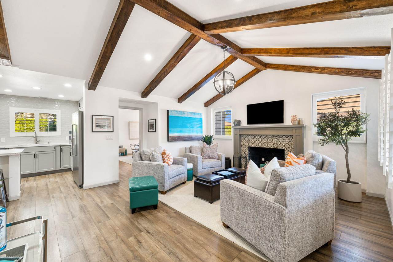 70070 Frank Sinatra Drive - Photo 1