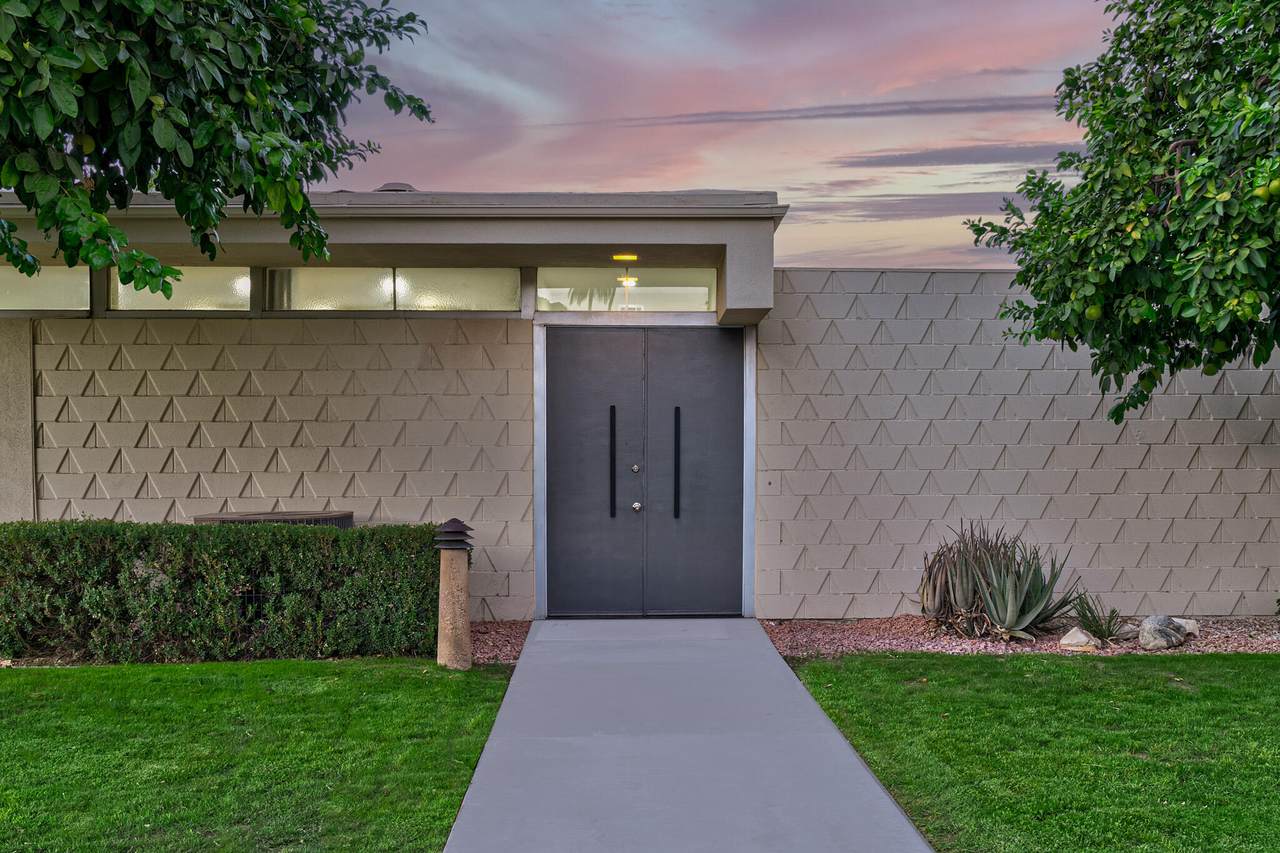 314 Desert Lakes Drive - Photo 1