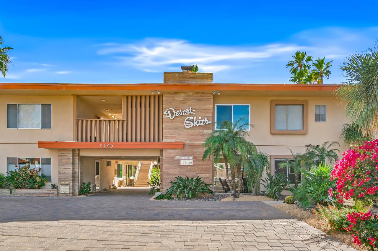 2290 Palm Canyon Drive - Photo 1