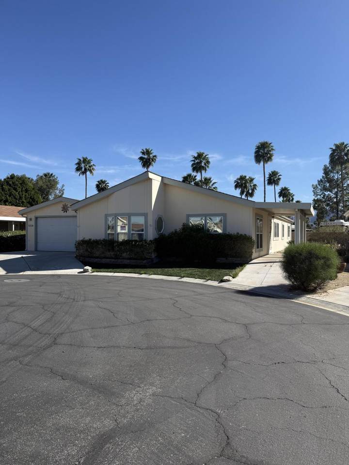 1324 Via Palmera - Photo 1
