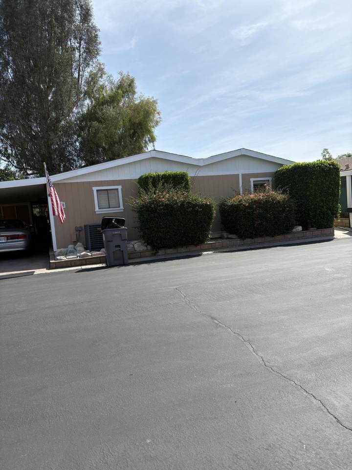 73450 Country Club Drive - Photo 1