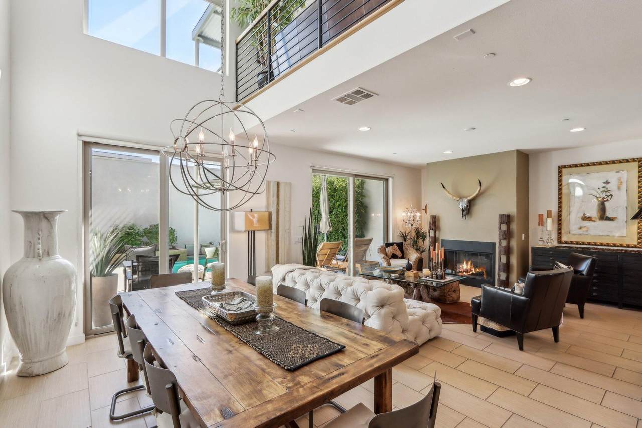 946 Oceo Circle - Photo 1