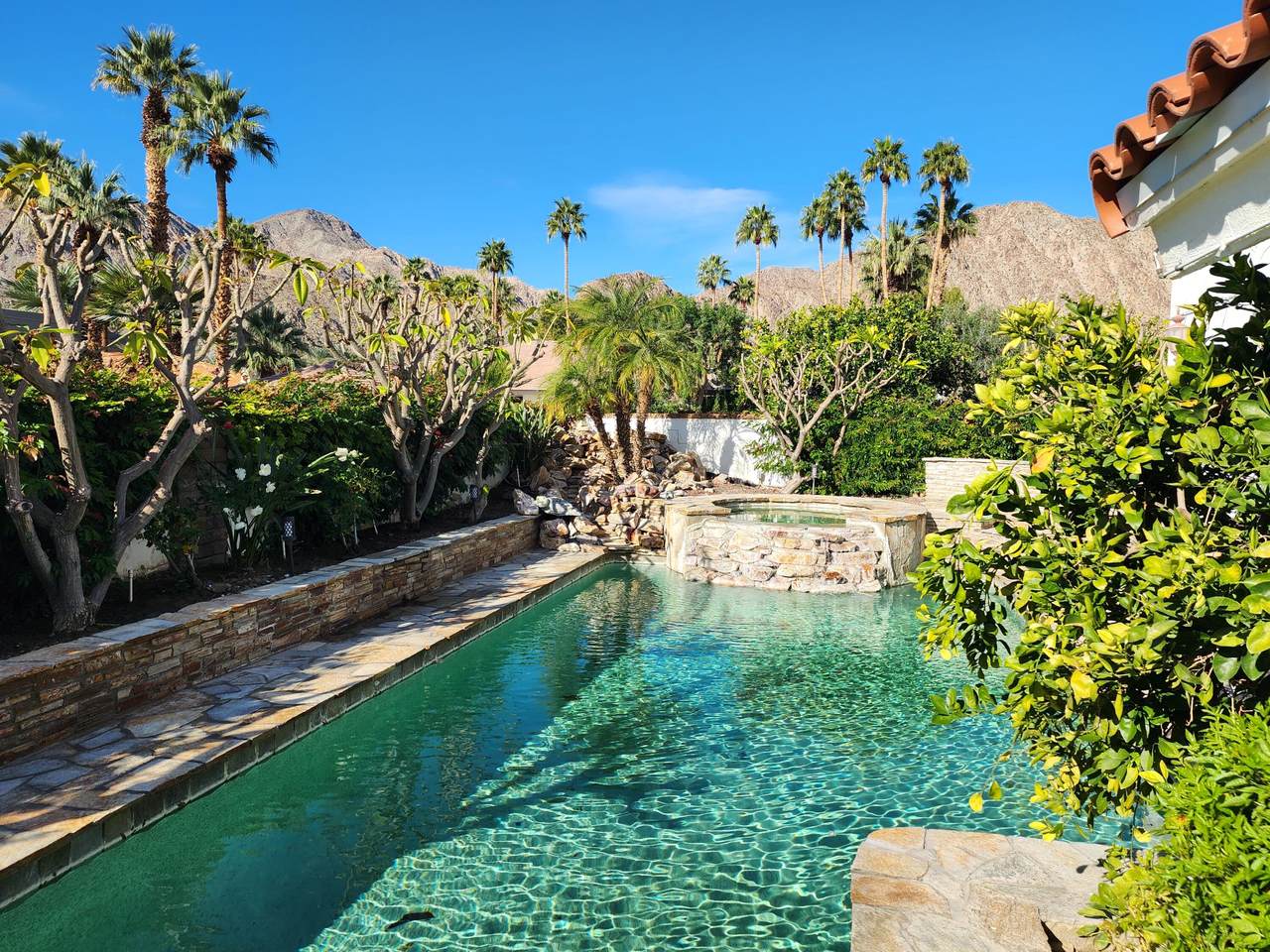 https://bt-photos.global.ssl.fastly.net/damls/1280_boomver_1_219145344-2.jpg