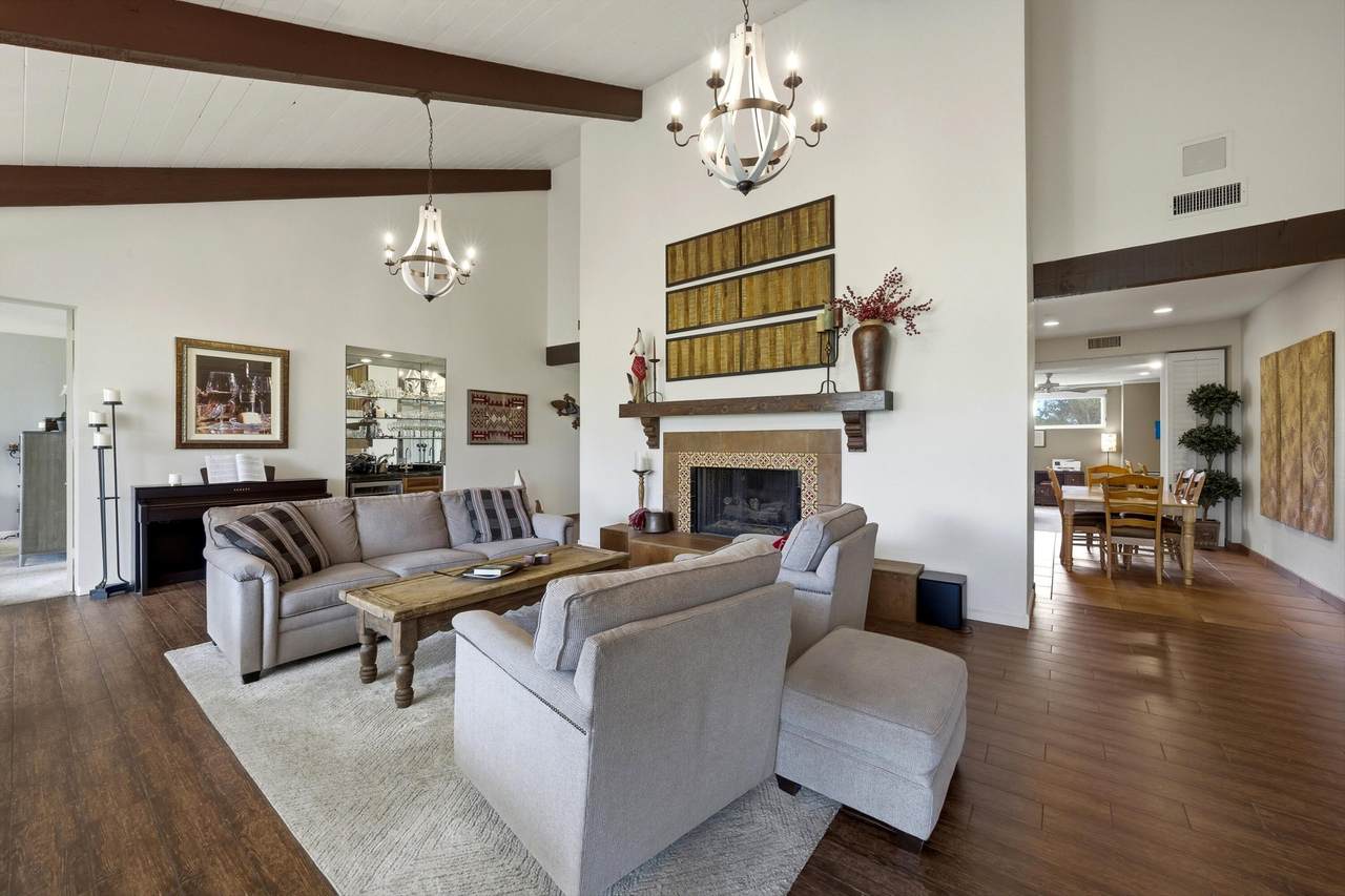 613 Desert West Drive - Photo 1