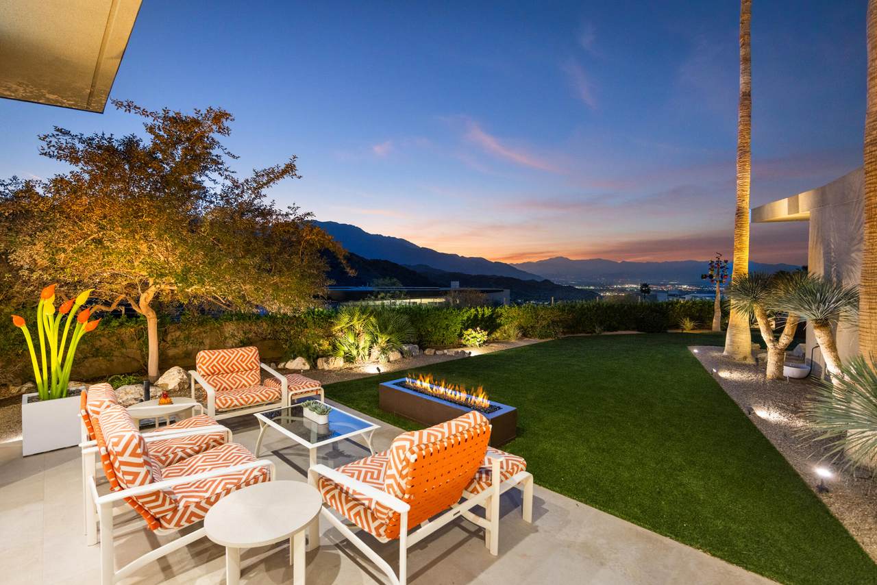 7 Rockcrest - Photo 1