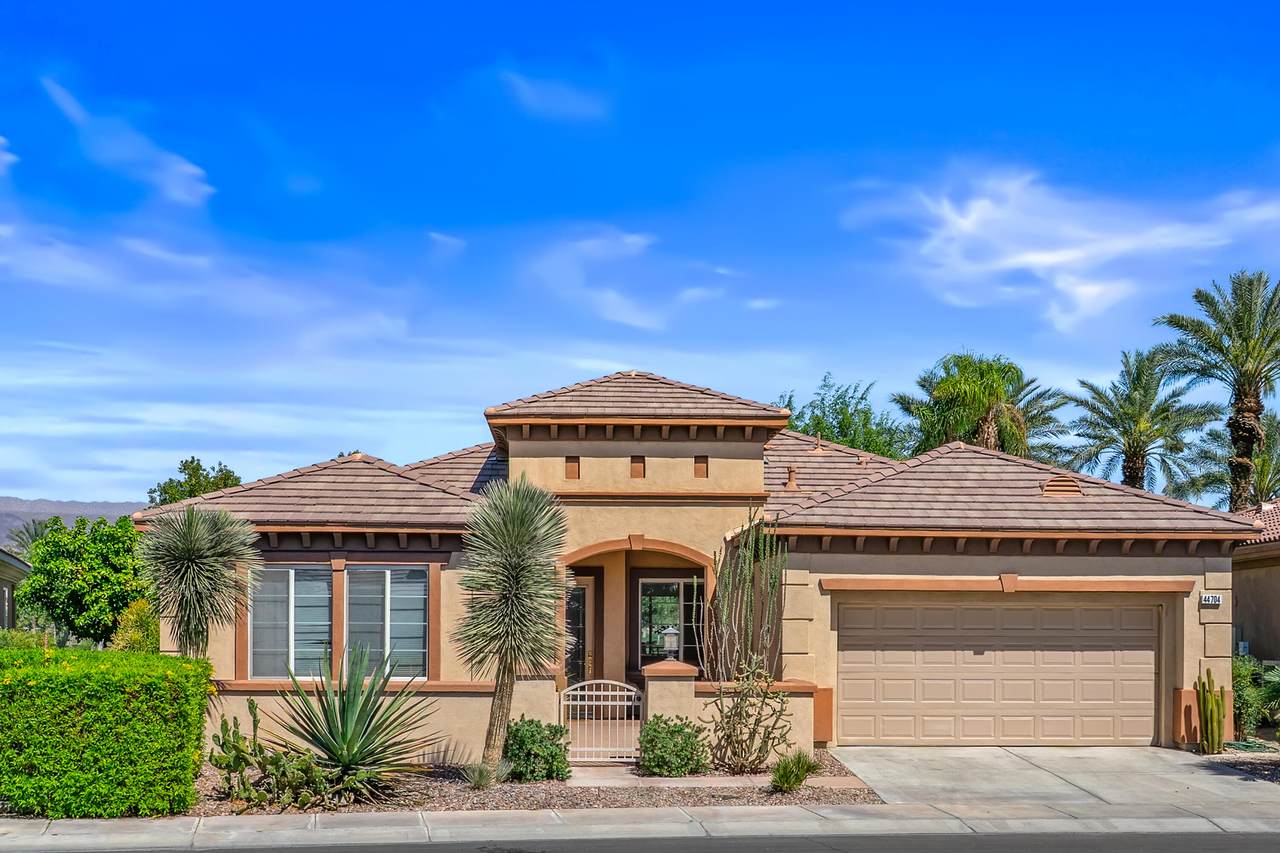 44704 Alexandria Vale - Photo 1