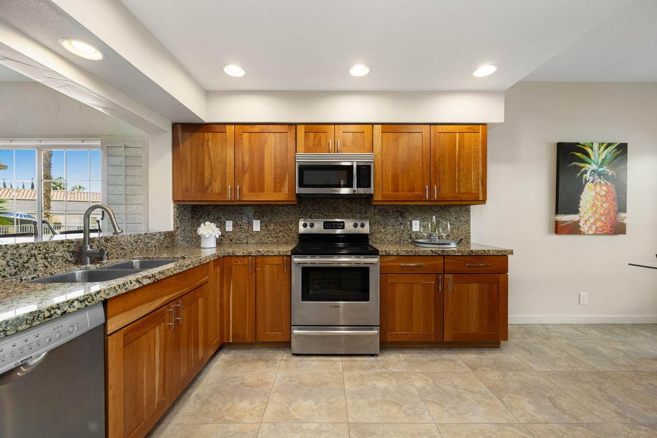 618 Vista Lago Circle - Photo 1