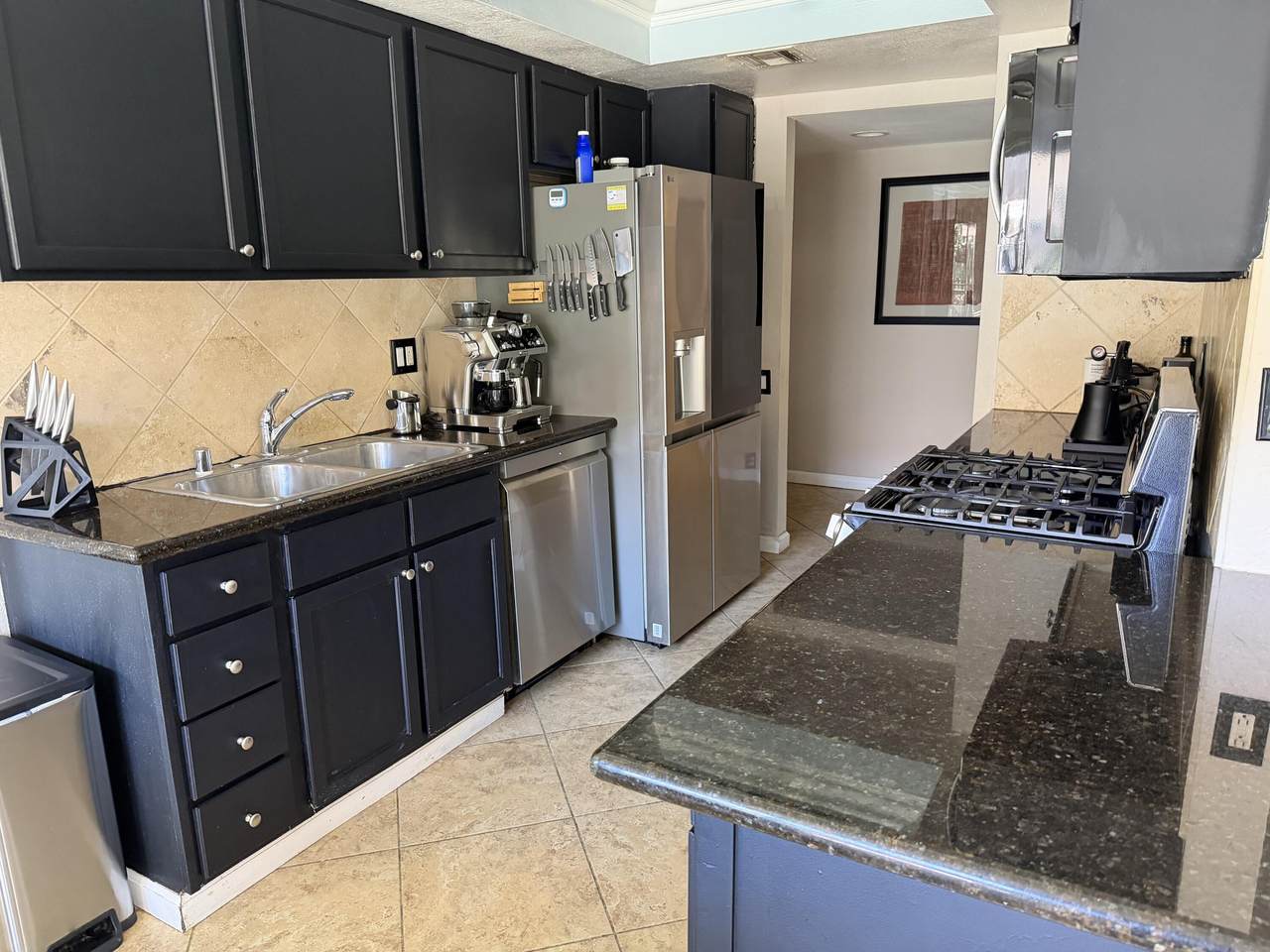 400 Sunrise Way - Photo 1