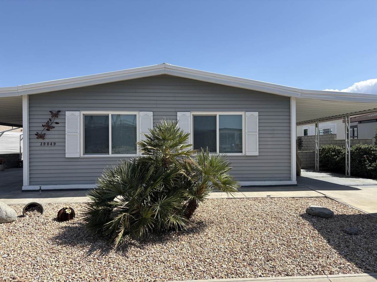 39049 Desert Greens Drive - Photo 1
