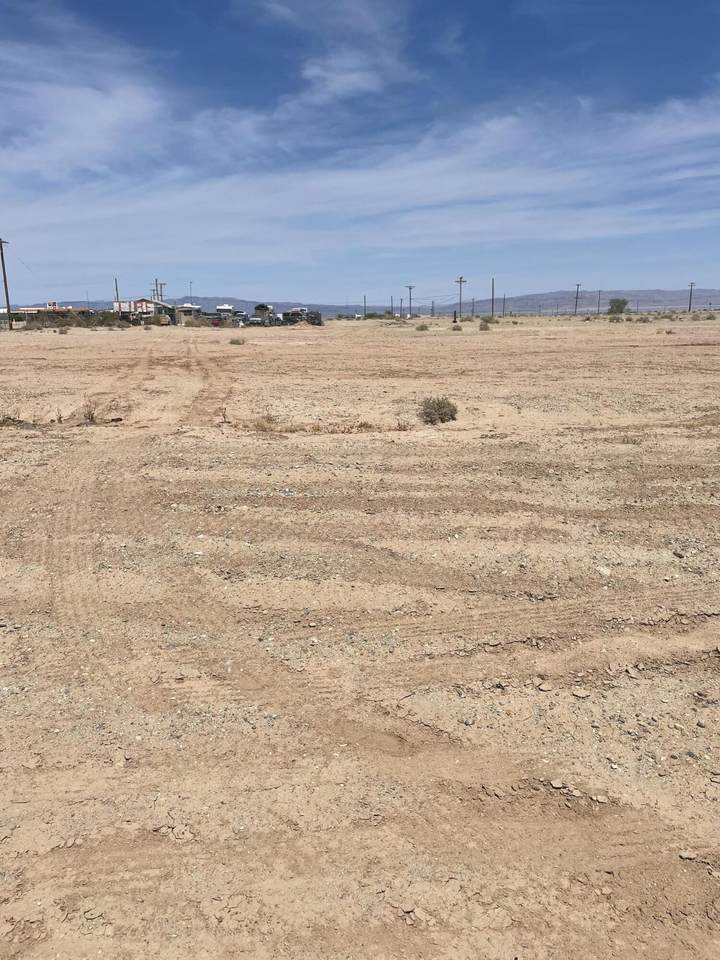 2074 Center Street - Photo 1