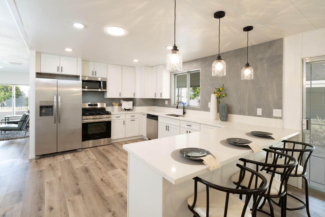 375 Andorra Way - Photo 1