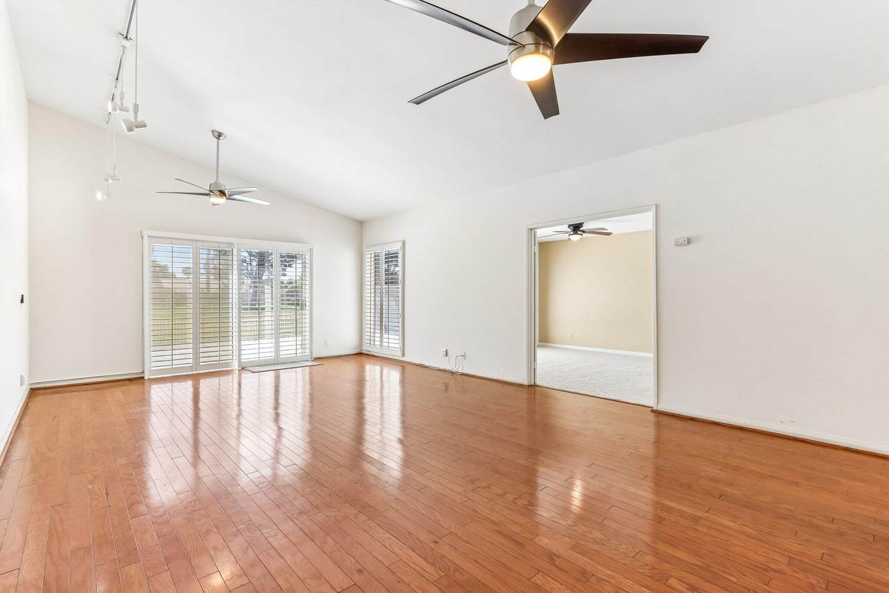 48938 Eisenhower Drive - Photo 1