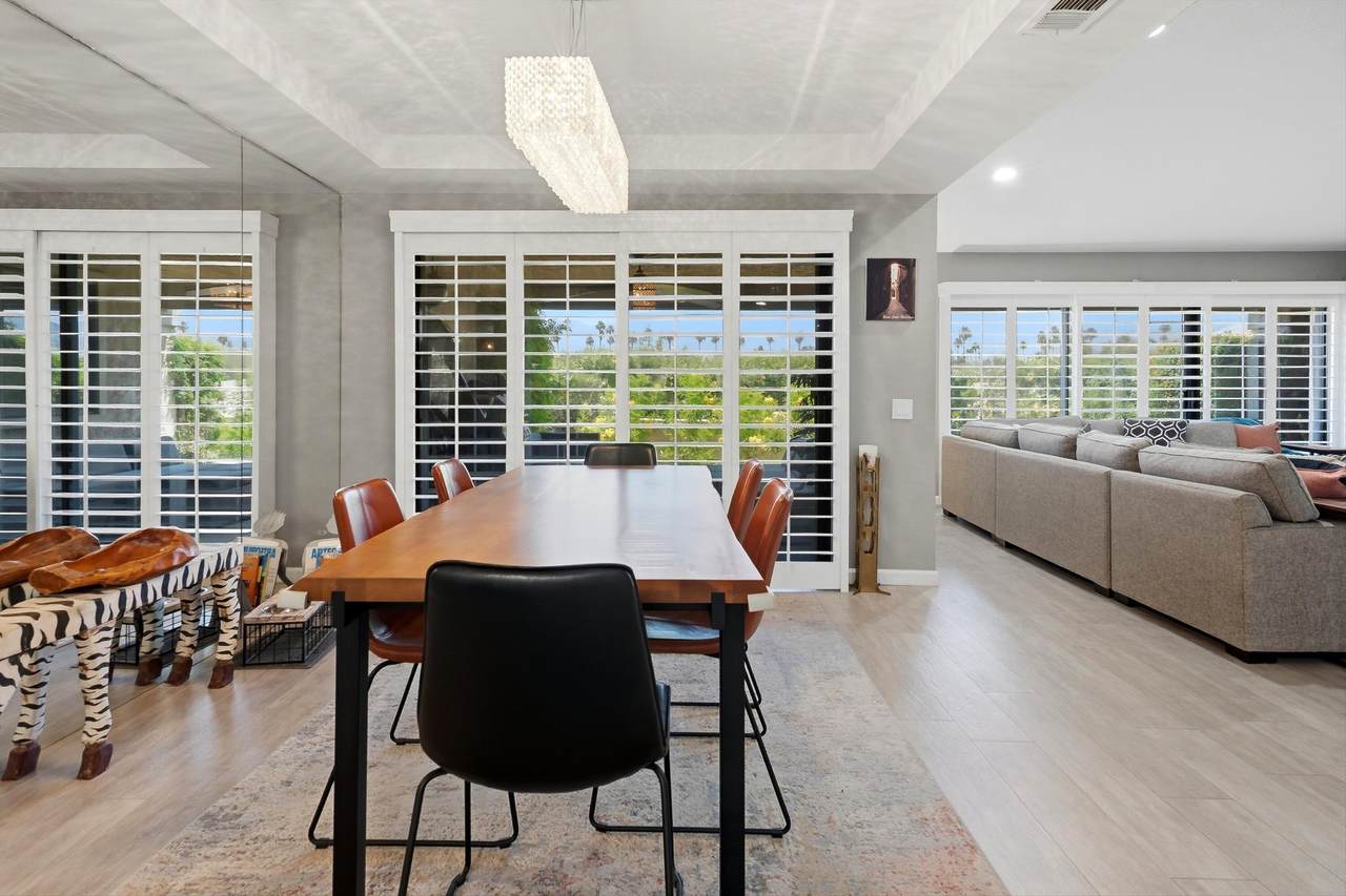 https://bt-photos.global.ssl.fastly.net/damls/1280_boomver_1_219147903-2.jpg